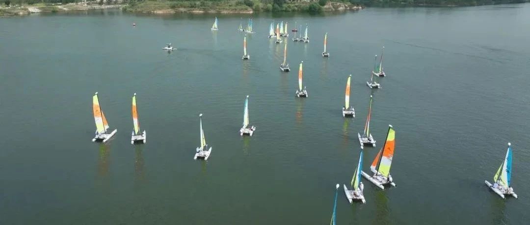 2023中國家庭帆船賽·桑樂濟南站正式開賽！開啟雪野帆船新篇章
